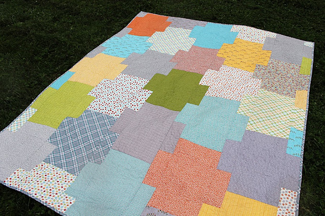 A Bit of Scrap Stuff - Sewing, Quilting, and Fabric Fun: Cobblestone Quilt  with Fat Quarter Shop