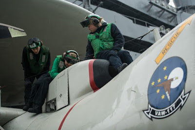 4370998 1024x683 Testigo: la USAF confiscó los discos duros relacionados con el OVNI Tic Tac