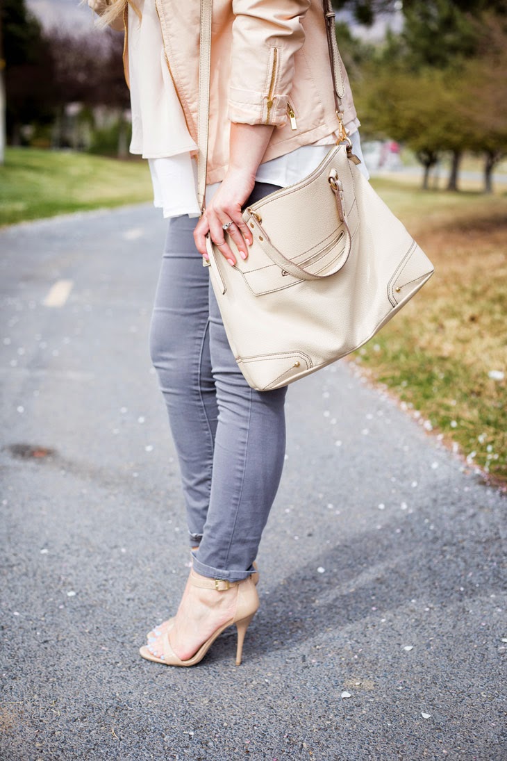 Peachy Tones purse shot