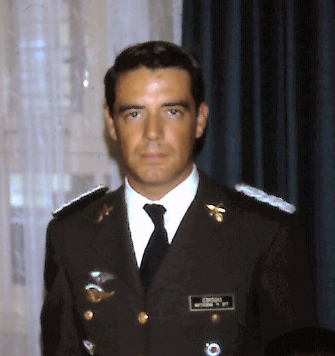 Teniente 1º Héctor Cáceres