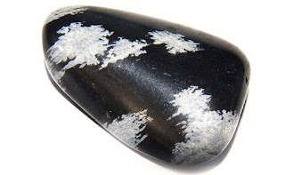 snowflake obsidian tumblestone