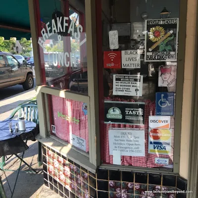 exterior of Homemade Cafe in Berkeley, California