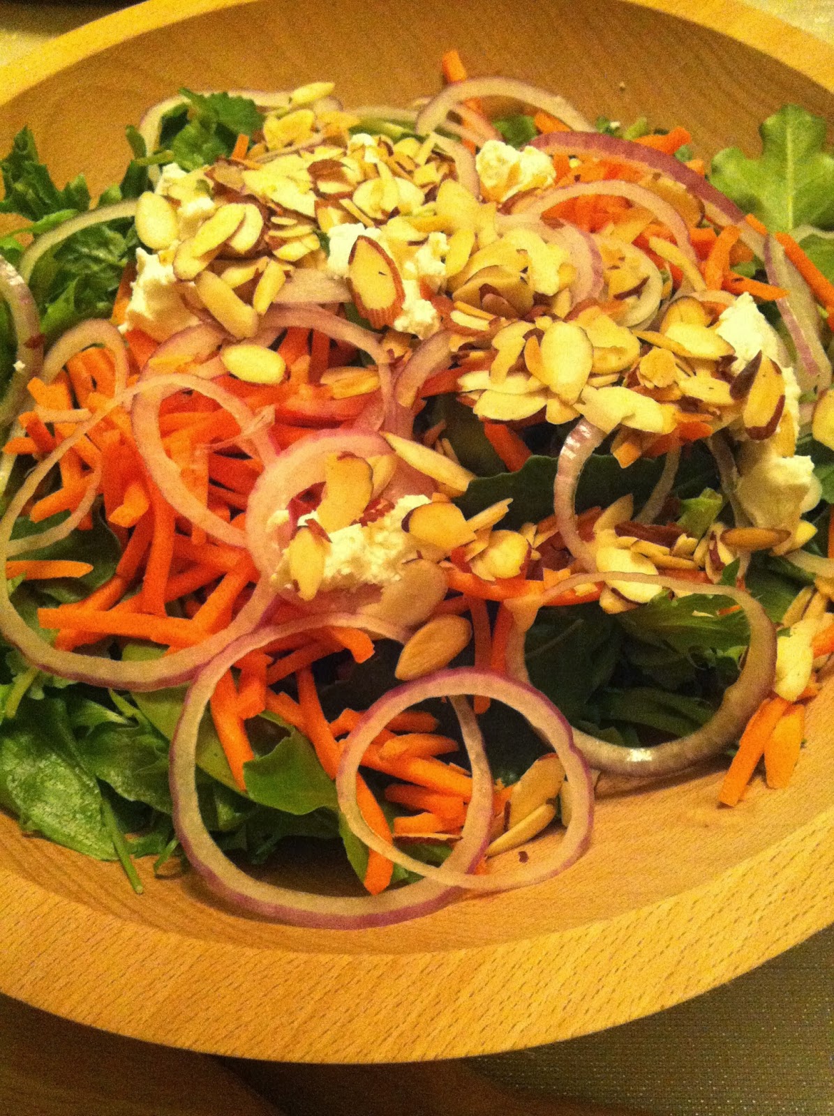 EAT ME Fall Mixed Green Salad w. Chipotle Vinaigrette