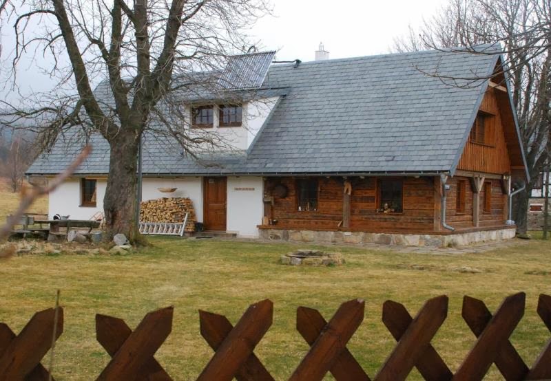 Domy przysłupowe, Antoniów, Izery, ZM