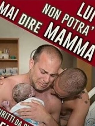 Foto de casal com filho é usada em propaganda contra direitos LGBT Foto de casal com filho é usada em propaganda contra direitos LGBT