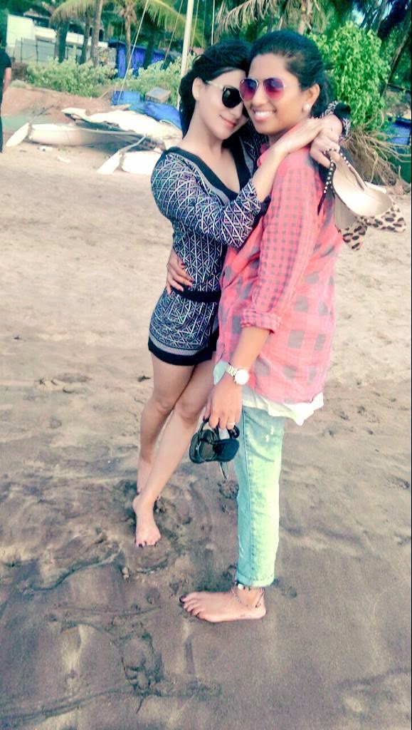 Samantha+Hot+Pics+With+Neeraja+At+Goa+(1