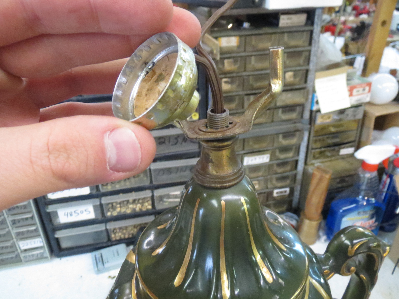 Lamp Parts and Repair Lamp Doctor 5 Steps To Replace A Lamp Socket