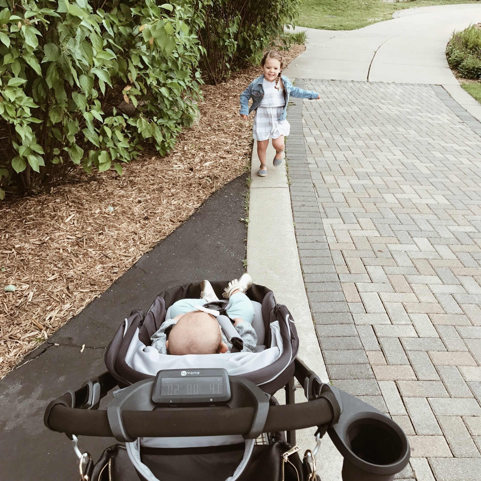 four moms stroller