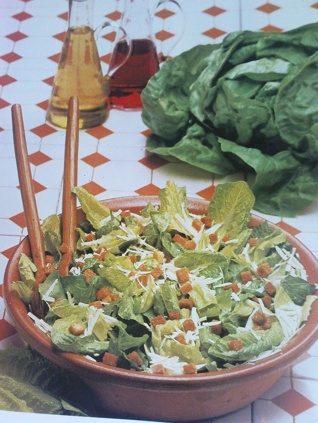 Crispy Salad For Good Health