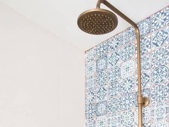 Decor - Azulejos na Casa de Banho