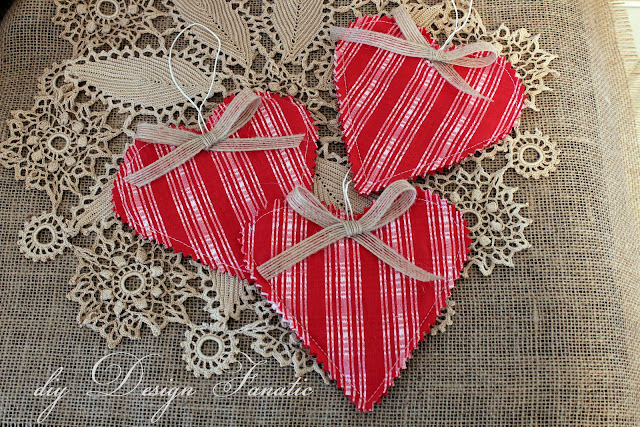 Valentine's Day, Valentine's hearts, fabric hearts, Vintage Valentine hearts, cottage, cottage style, farmhouse, farmhouse style, diyDesignFanatic.com, sewing project