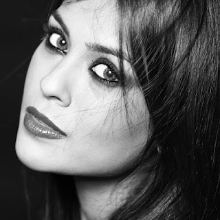  Sana Saeed hot, instagram, age, actress, movies, childhood, photos, and shahrukh khan, and dipesh patel, kuch kuch hota hai, instagram, then and now, wiki, biography