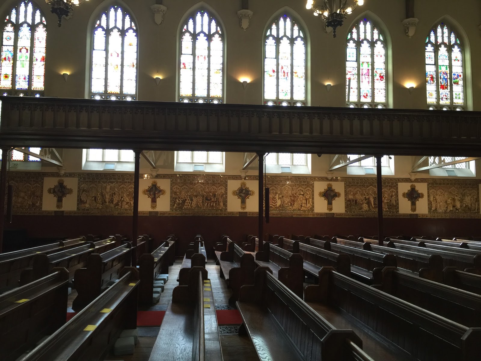 Whazzup London!!! St Paul’s Church Knightsbridge