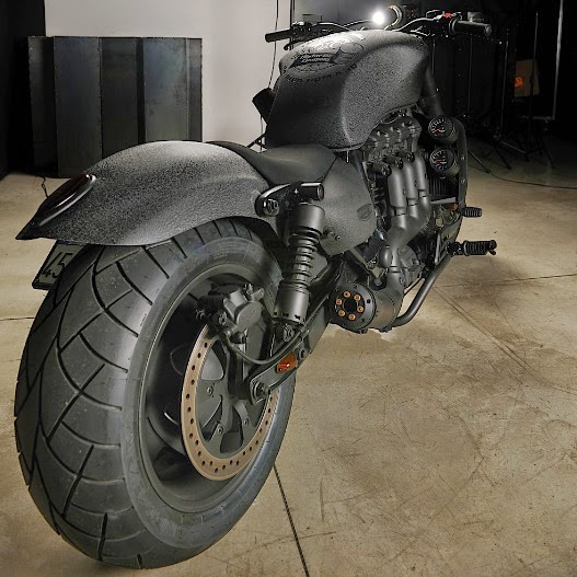 rocket 3 triumph custom