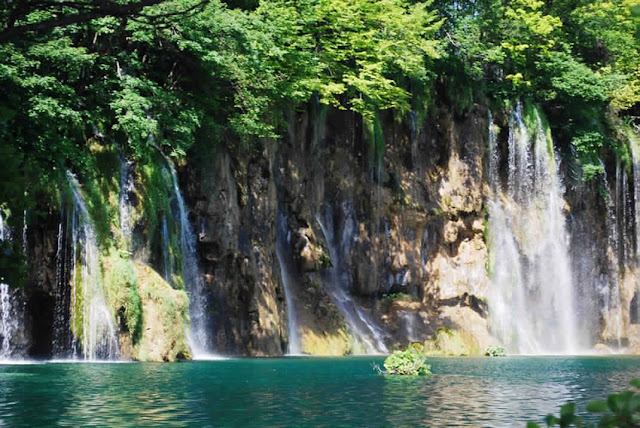 بحيرات بليتفيتش بارك في كرواتيا Lacs-Plitvice-8