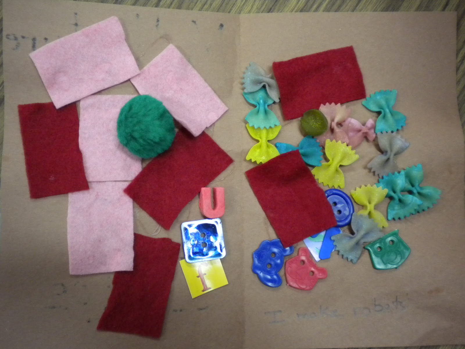 Cachey Mama's World of Learning: Texture Book