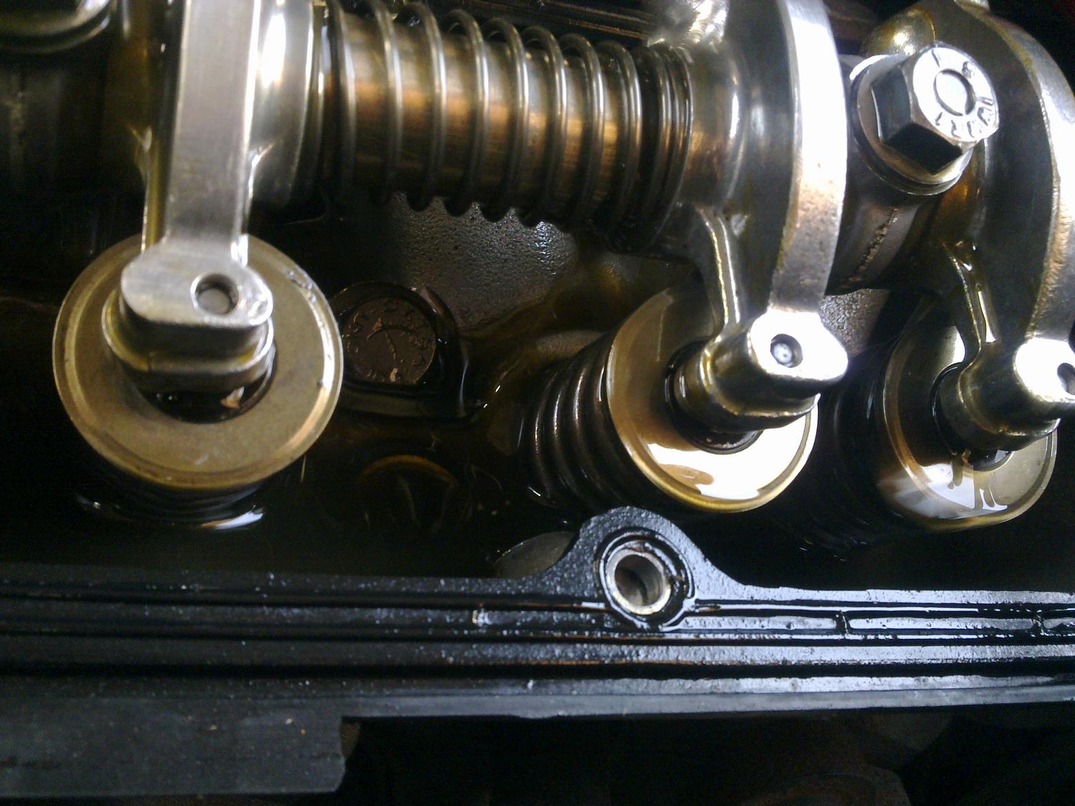 RANGE ROVER WORLD Rover V8 Rockers (corrected) and bad timing chain