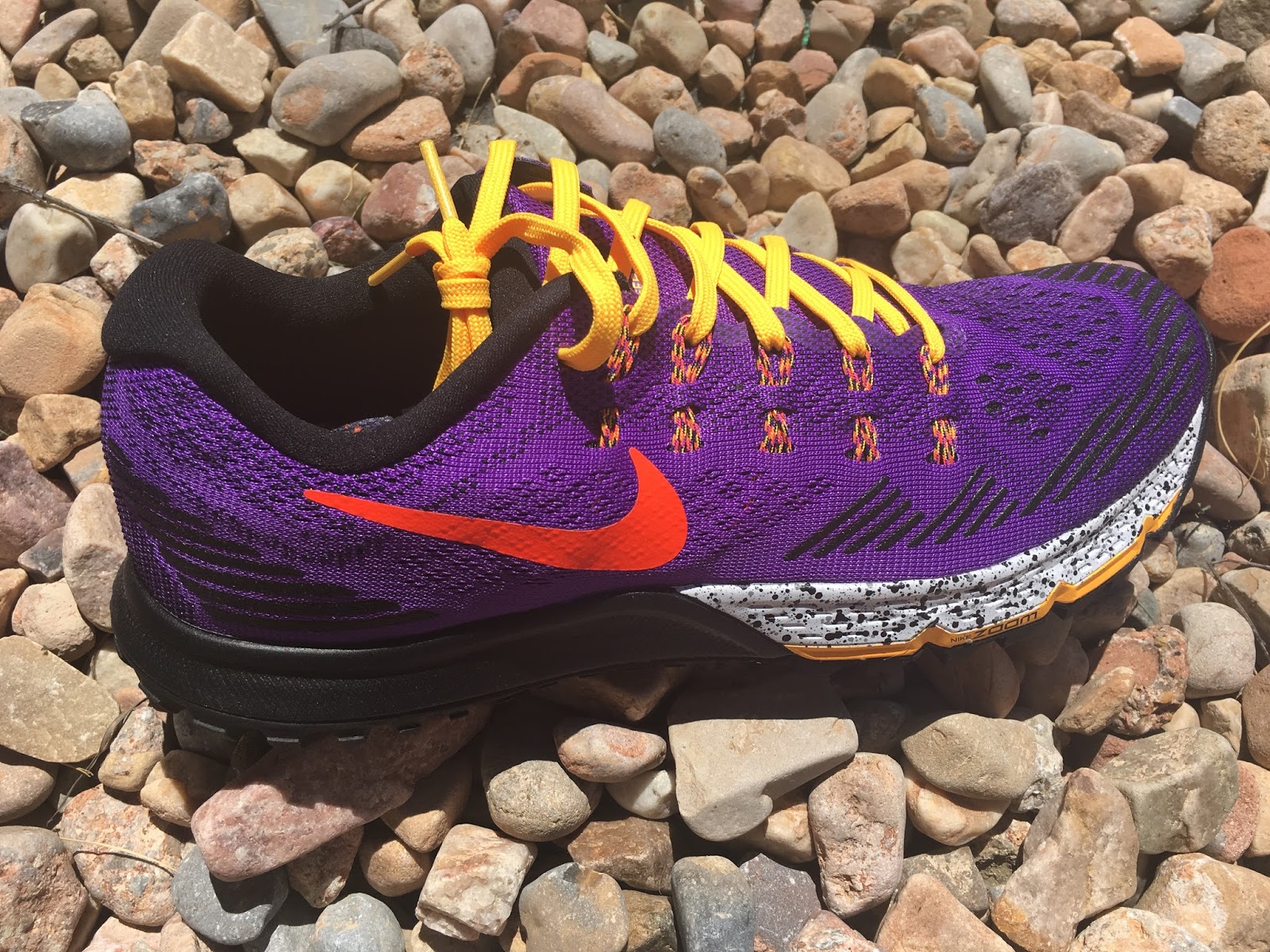 Todo tipo de Melodramático Jane Austen Road Trail Run: Review Nike Zoom Terra Kiger 3: Light, Supportive, Ground  and Foot Conforming