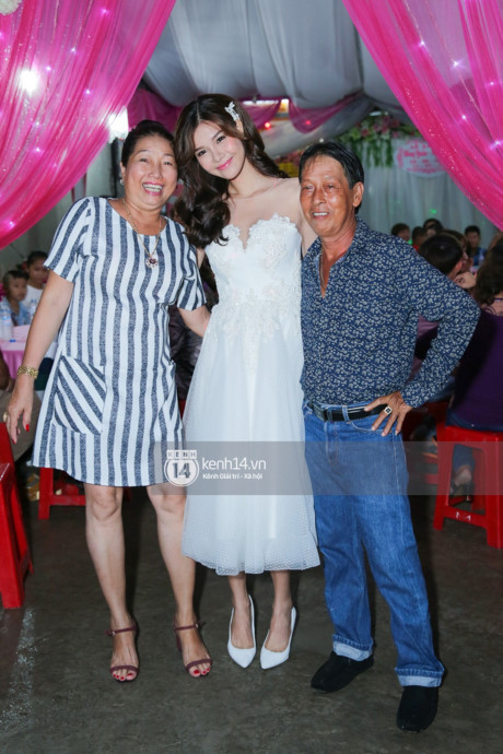 Du tiec nhom ho vang mat Mac Hong Quan, Ky Han van tuoi cuoi hanh phuc nhu the nay! - Anh 5