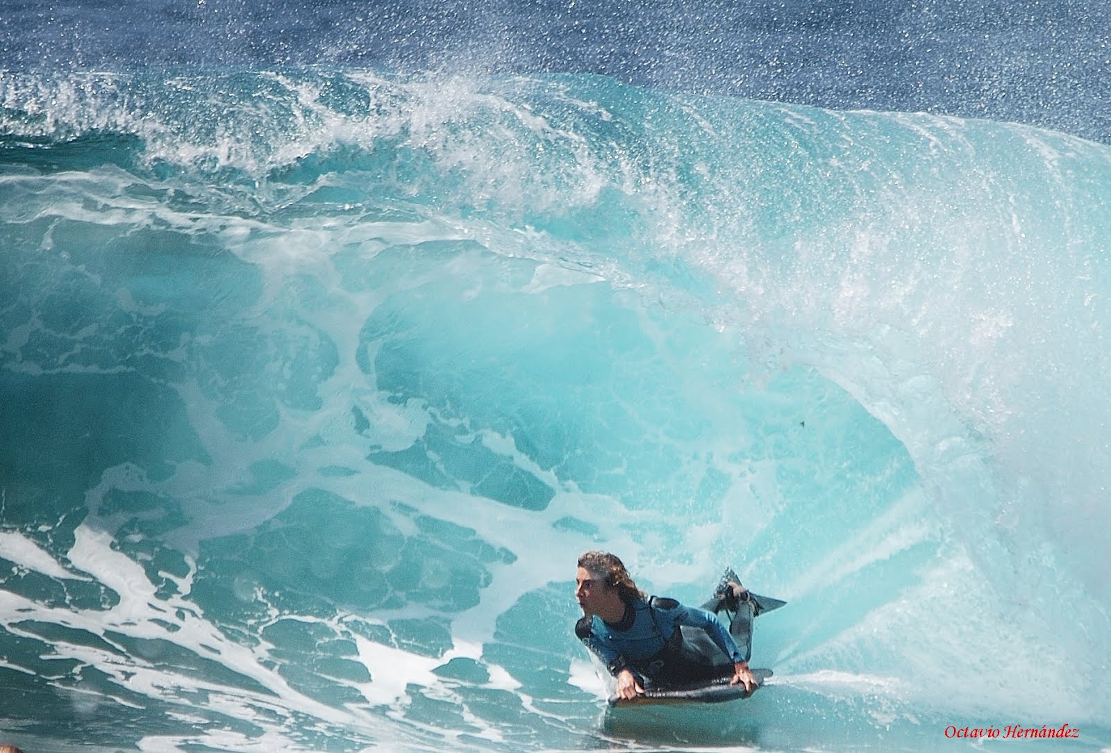 OCTAVIO HERNÁNDEZ SURF El Confital, Surf & Bodyboard.