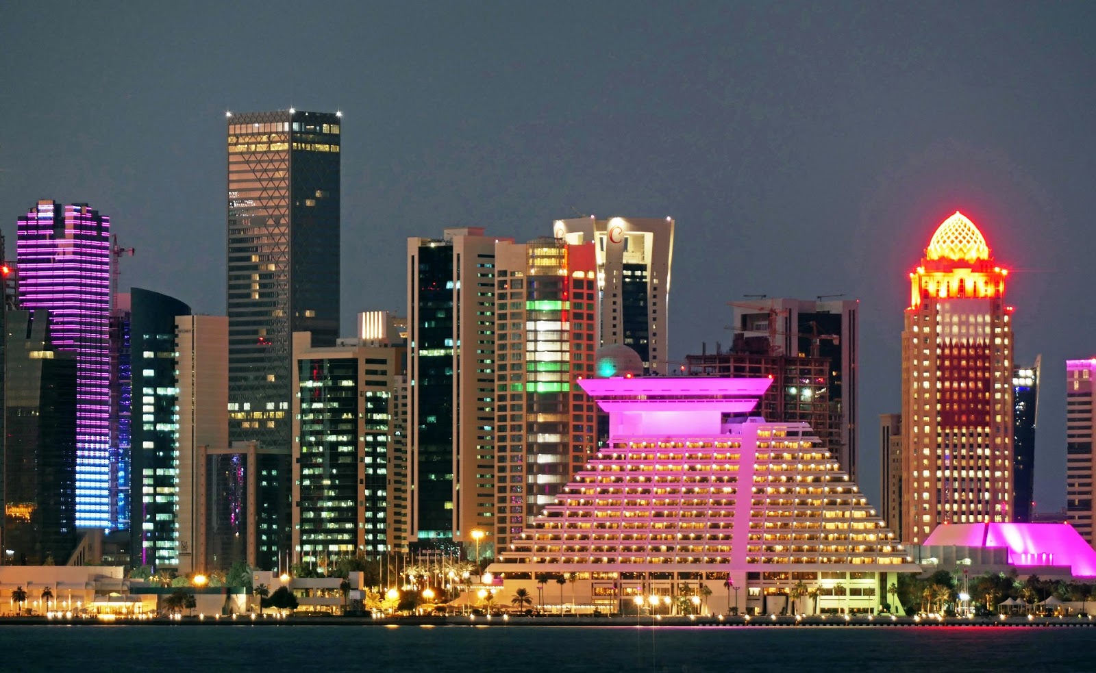 the viewing deck Budget Solo Daytrip in Winter Qatar