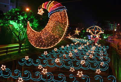 Imagenes de Navidad: parque navideño iluminado
