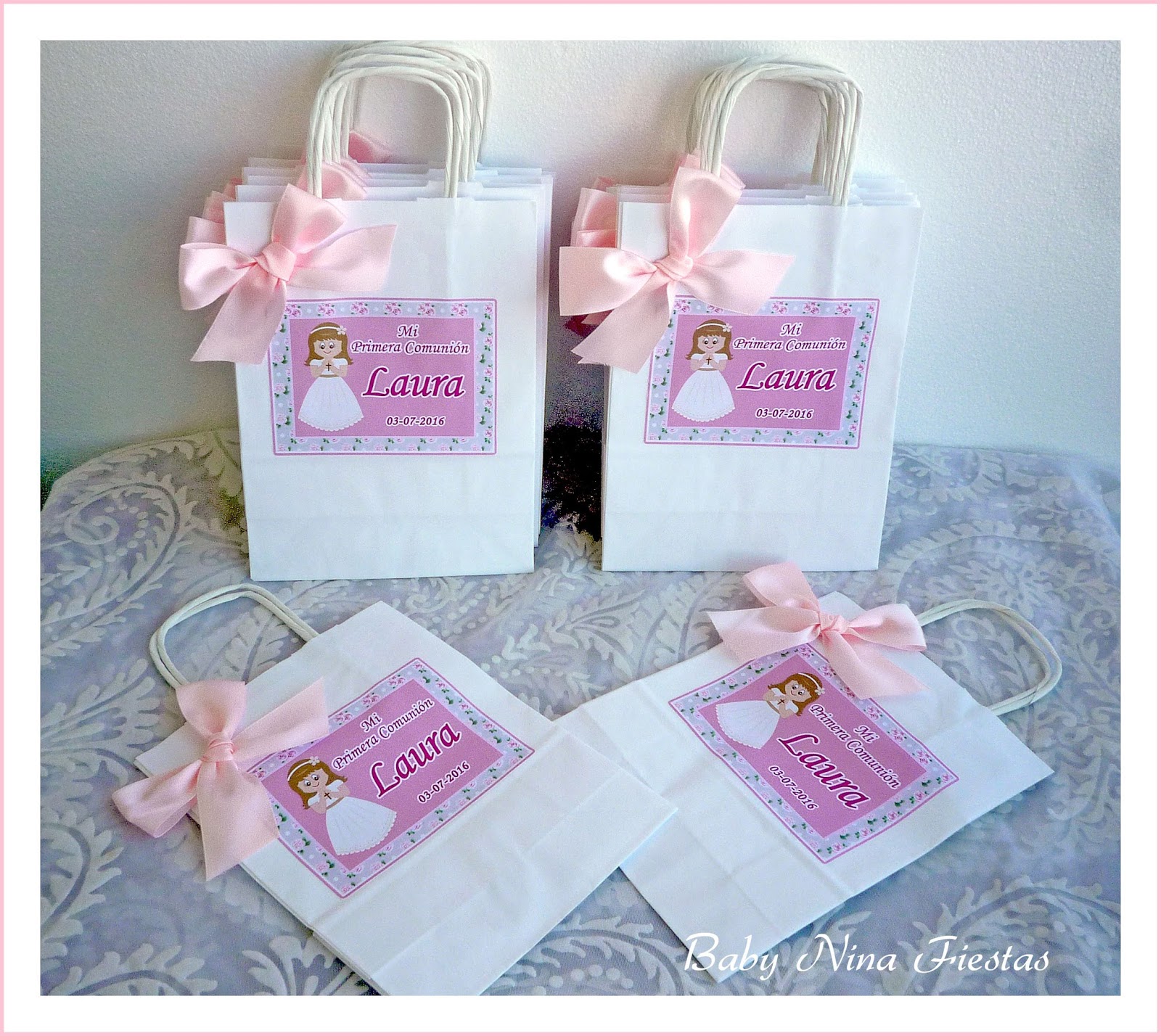 Baby Nina Fiestas: Bolsas personalizadas para las comuniones de Laura y  Claudia