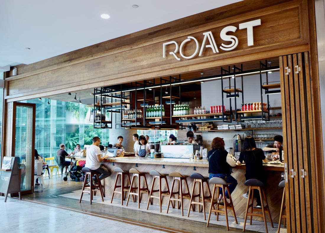 Faerie Tales ROAST at EmQuartier