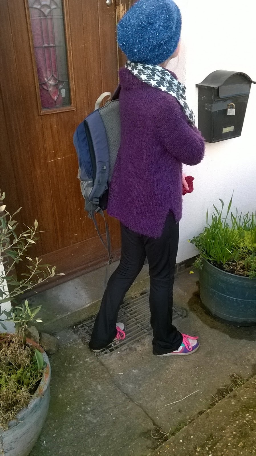 Bracken Crafts 100 garments 22 Plain black yoga pants made in a rush