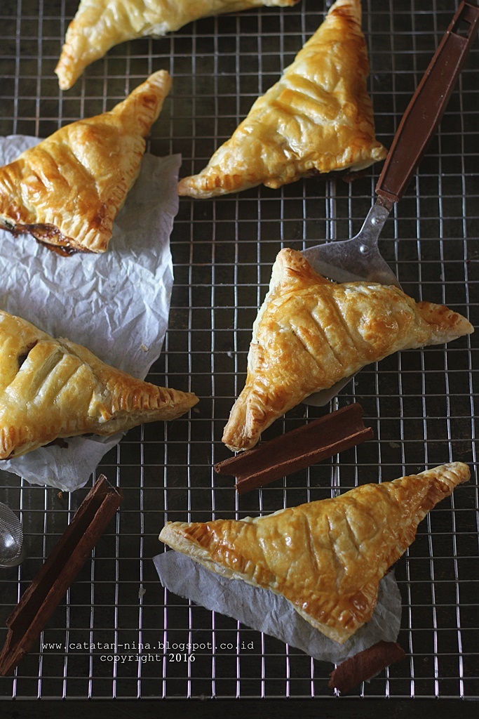 BANANA CINNAMON PASTRY Resep Masakan