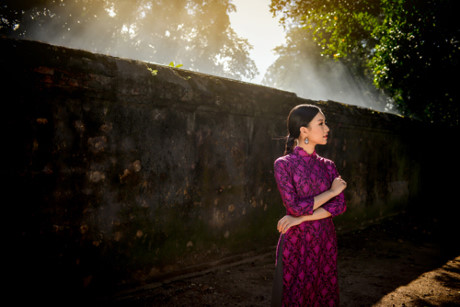 Can canh nhan sac thi sinh dang gay 