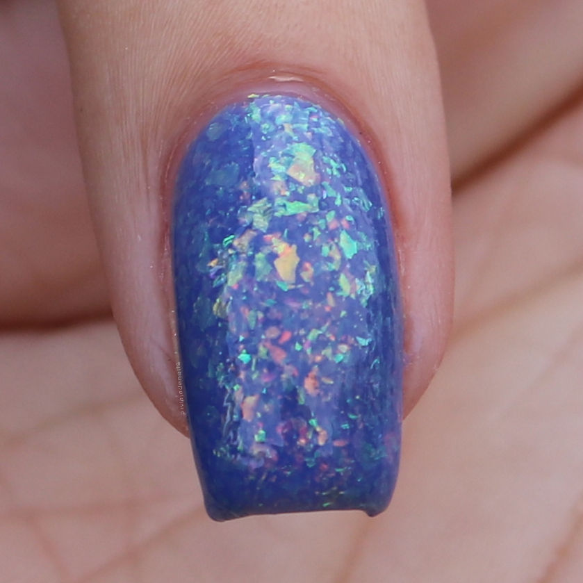 Emily de Molly Cute As A Button (Polish Pick Up May 2019) - Swatches & Review by Olivia Jade Nails