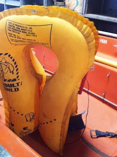 life jackets for sale, life vest for sale, second hand, used, removed from ship, adult life jackets, with accessories, IRS, certified, good condition, class, India, Alang