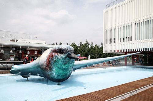 La piscina del padiglione ceco all'Expo 2015