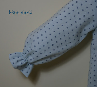 Blusa y cubrepañal azul petitdudu Blusa y cubrepañal azul petitdudu
