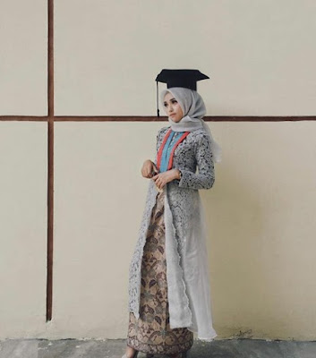 gambar model kebaya wisuda modern terbaru gambar model kebaya wisuda modern terbaru