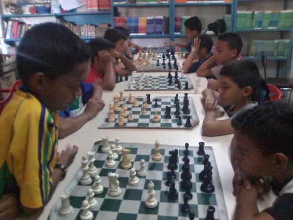 PROGRAMA VACACIONAL DE AJEDREZ EN LA UEN FORMACIÓN DEPORTIVA. PROGRAMA VACACIONAL DE AJEDREZ EN LA UEN FORMACIÓN DEPORTIVA.