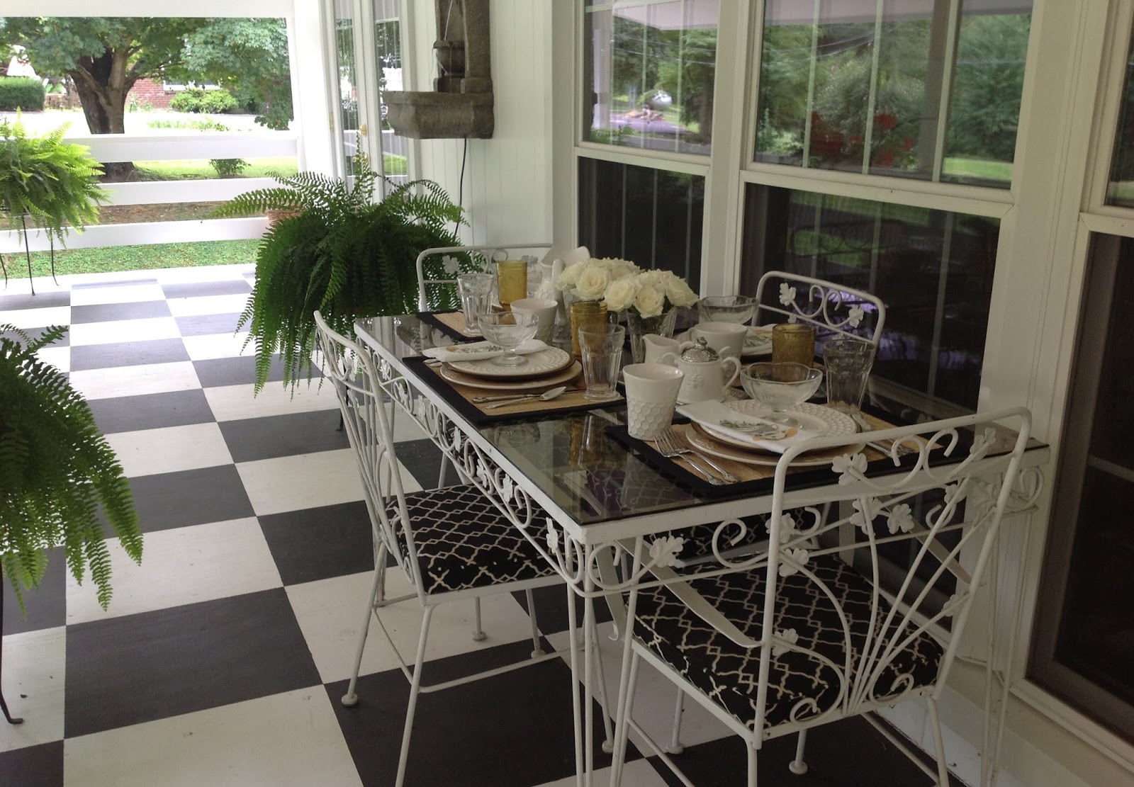 Beeutiful By Design: Black and White Porch