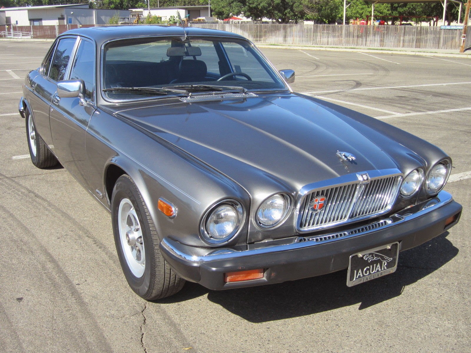 Jaguar v8 swap Jaguar v8 swap