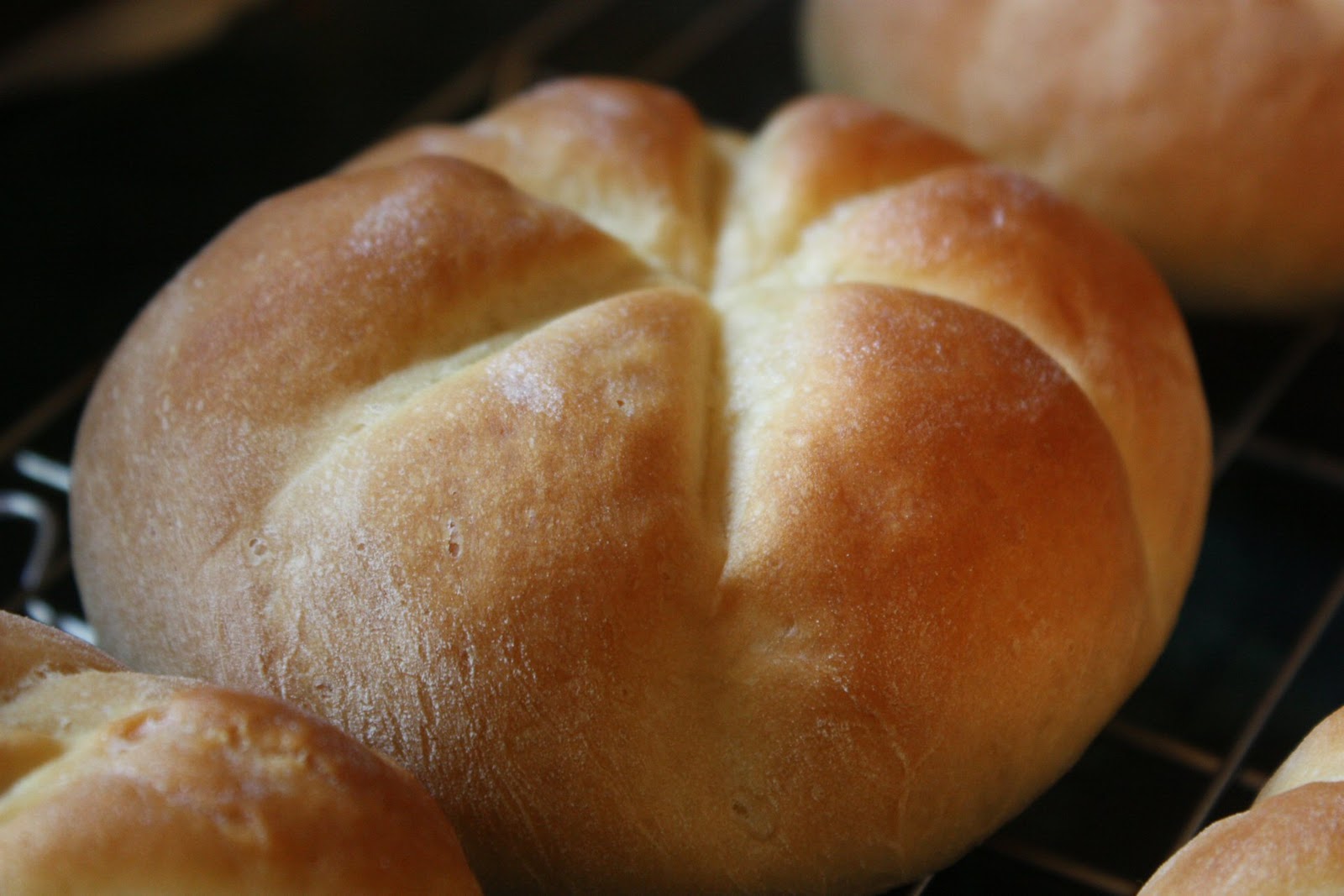 Kaiser Rolls