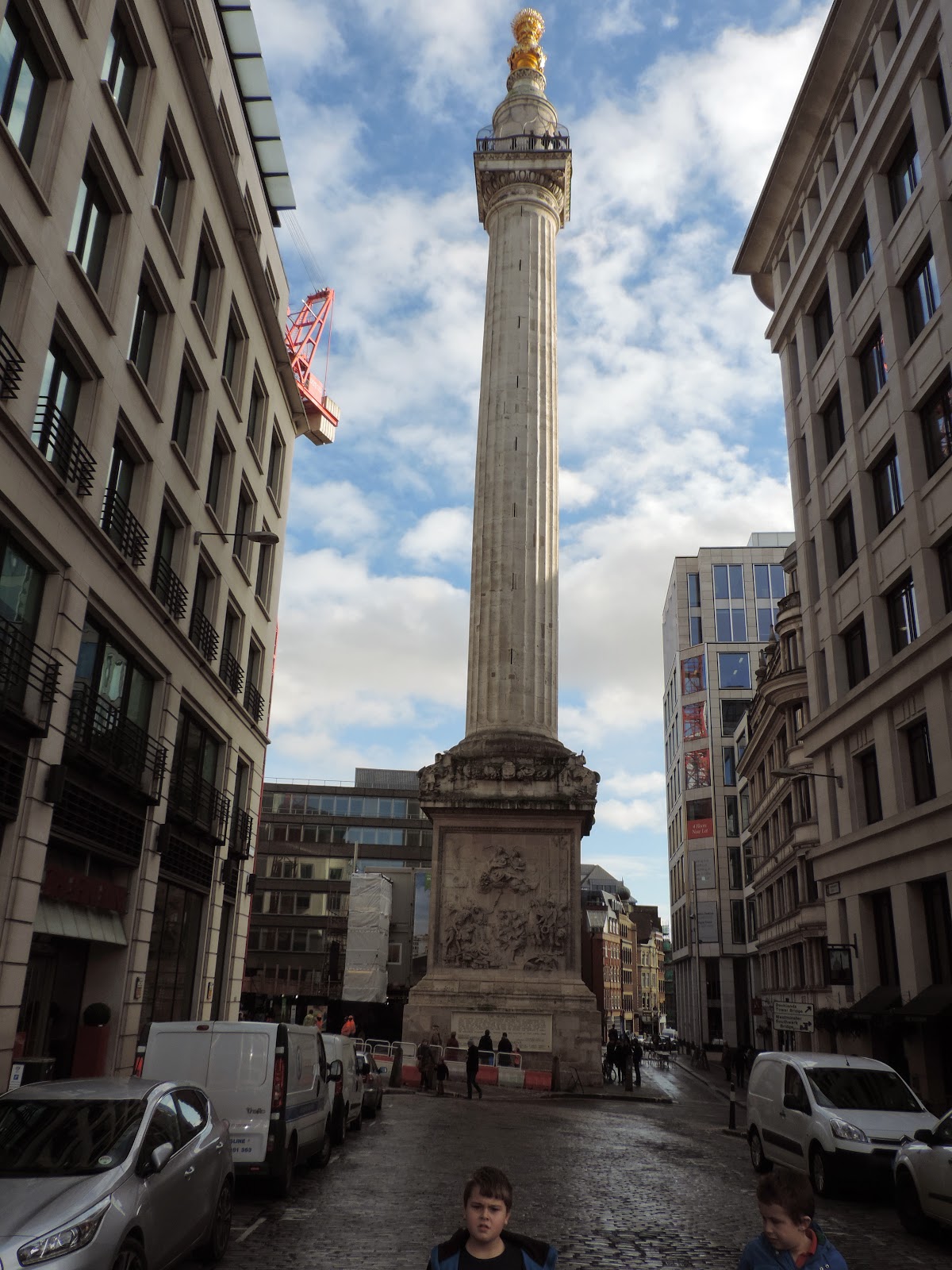 monument london doric column sir christopher wren