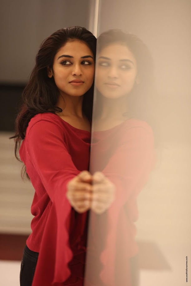 Indhuja Ravichandran