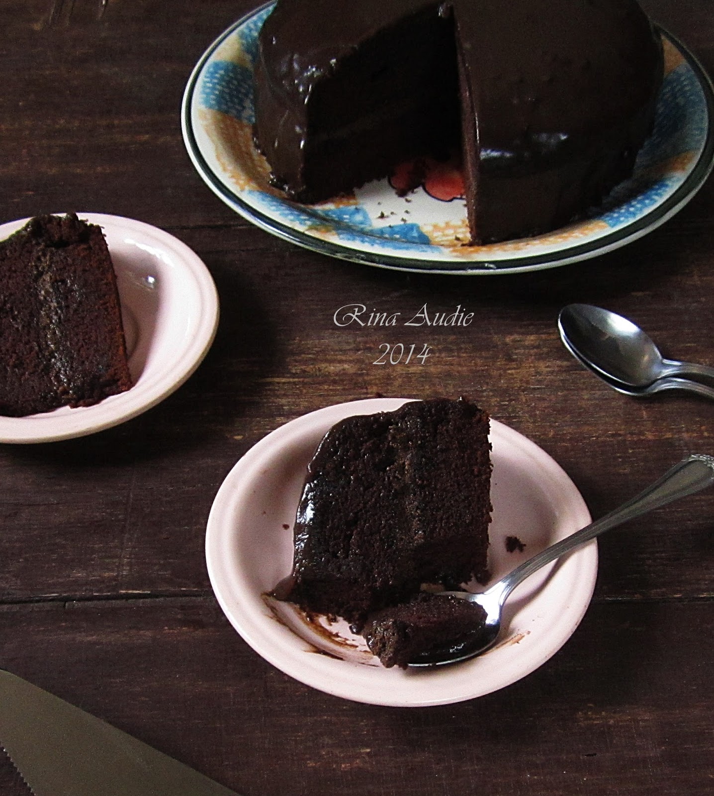 Homemade Buttermilk Chocolate Cake - DapurManis