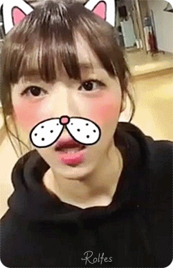 오마이걸 대표적인 꿀잼 V앱 돌려돌려 돌림판 - 유아 움짤.gif | 인스티즈