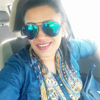 Malayalam Aunty Jennifer Antony latest hot in saree Navel Queens Malayalam Aunty Jennifer Antony latest hot in saree Navel Queens