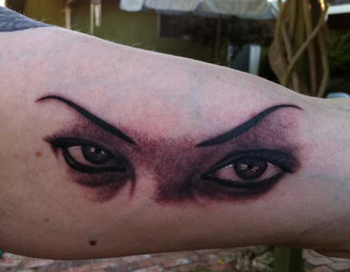 Esta sensual conjunto de olhos