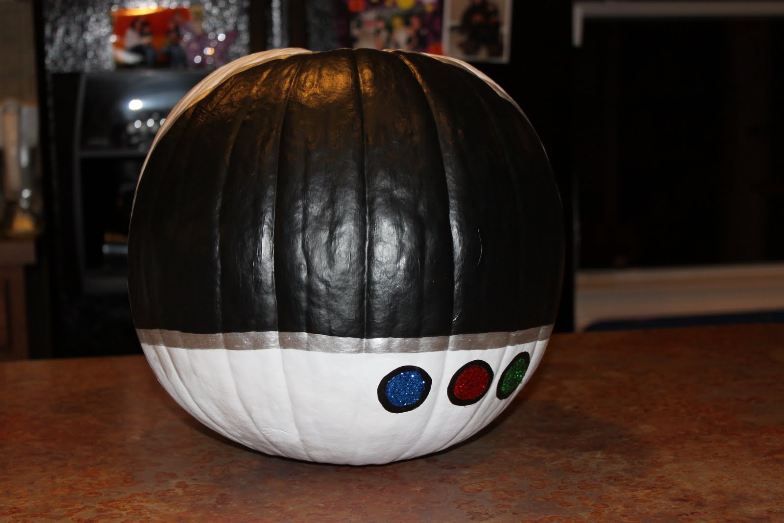 Fikes Family: Astronaut Helmet