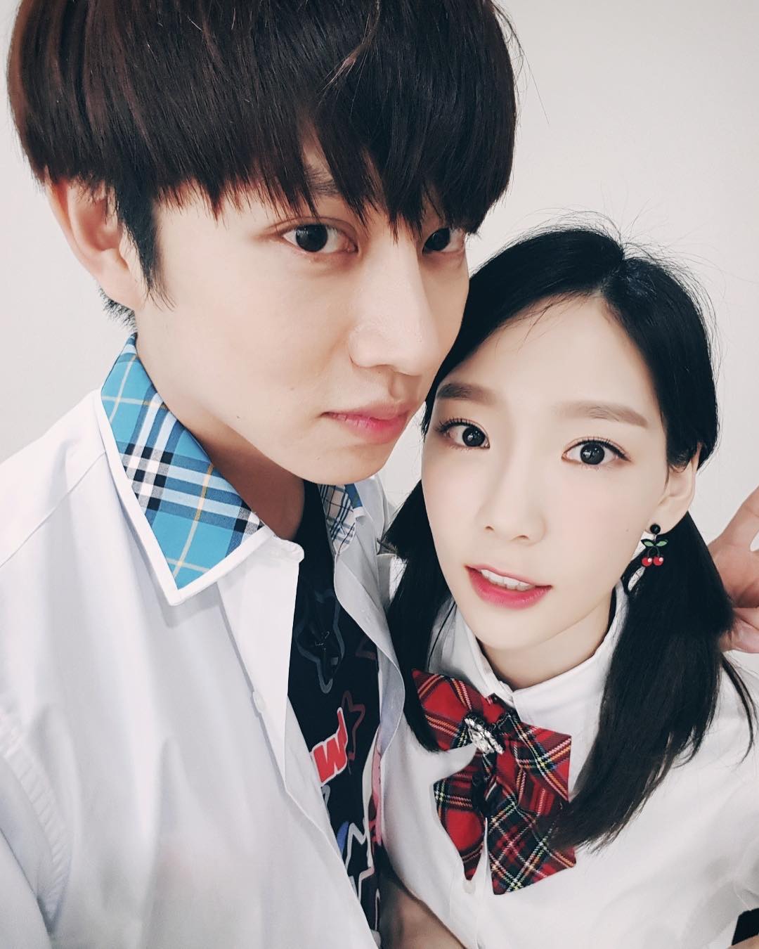 Check out TaeYeon's cute clip with Super Junior's Heechul - Wonderful