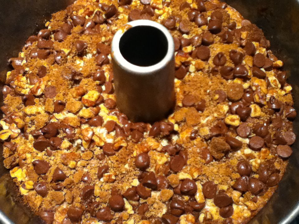 Minka Cooks Robyn's Famous Sour Cream Chocolate Chip Walnut Cake
