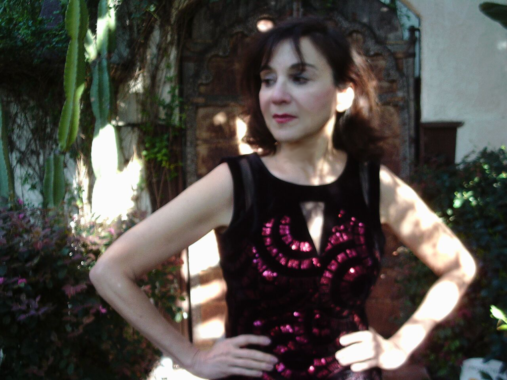 So Frenchy So Chic 2011 Rar So Frenchy So Chic 2011 Rar